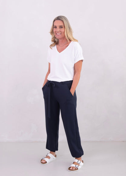 ATHENA v-neck, short sleeve top, white