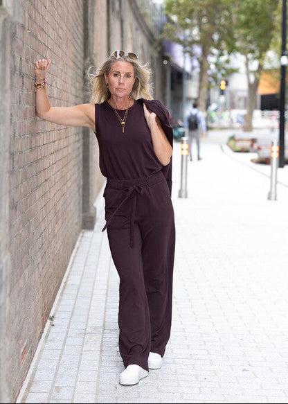 HERO sleeveless top, burgundy