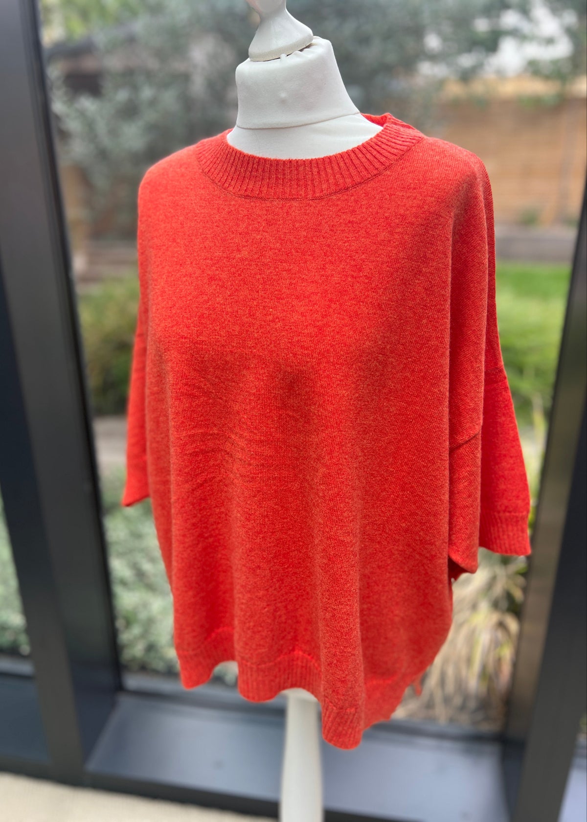 THEIA short sleeved knit - flame